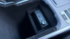 Land Rover Range Rover Sport 2.0 P400e HSE 5dr Auto Estate